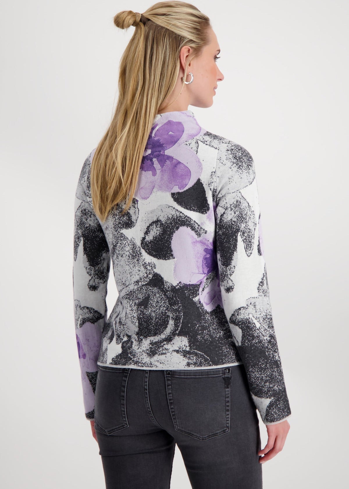 STAND UP COLLAR PULLOVER - FLORAL
